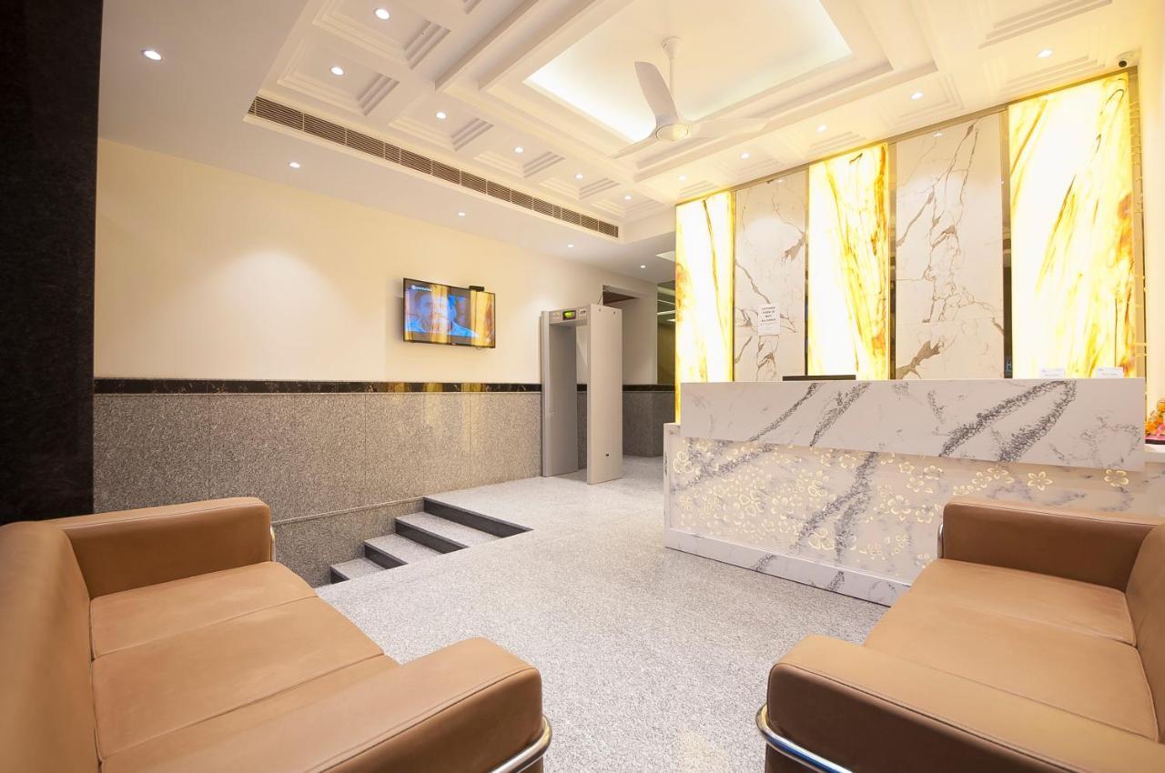 Hotel Z Suite-Near Delhi Airport New Delhi Bagian luar foto