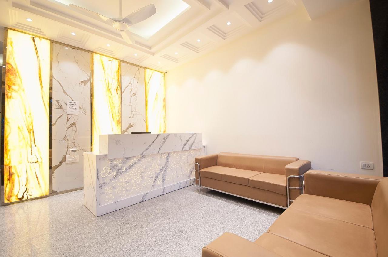 Hotel Z Suite-Near Delhi Airport New Delhi Bagian luar foto